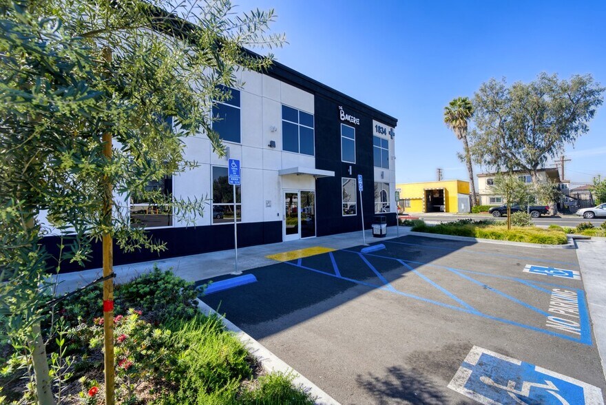 More Photos Of 1834-1836 Harbor Ave, Long Beach Freestanding For Sale