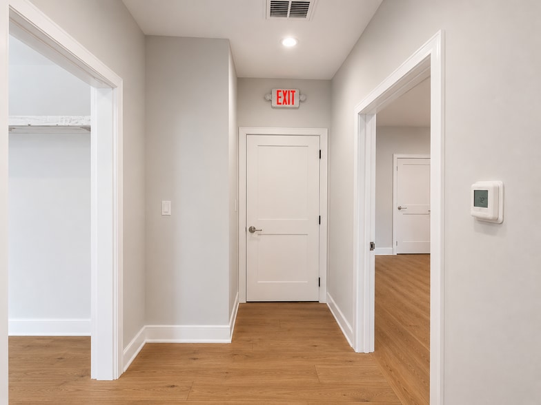 More Photos Of 4122 Meeting Street Rd, Charleston Warehouse For Lease