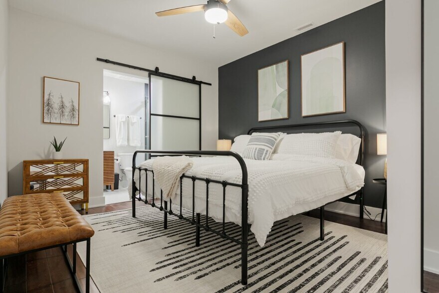 More Photos Of 122 College St, Asheville Storefront Retail Residential For Sale