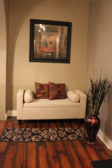 More Photos Of 1292 N Highland Ave, Jackson Office Residential For Lease