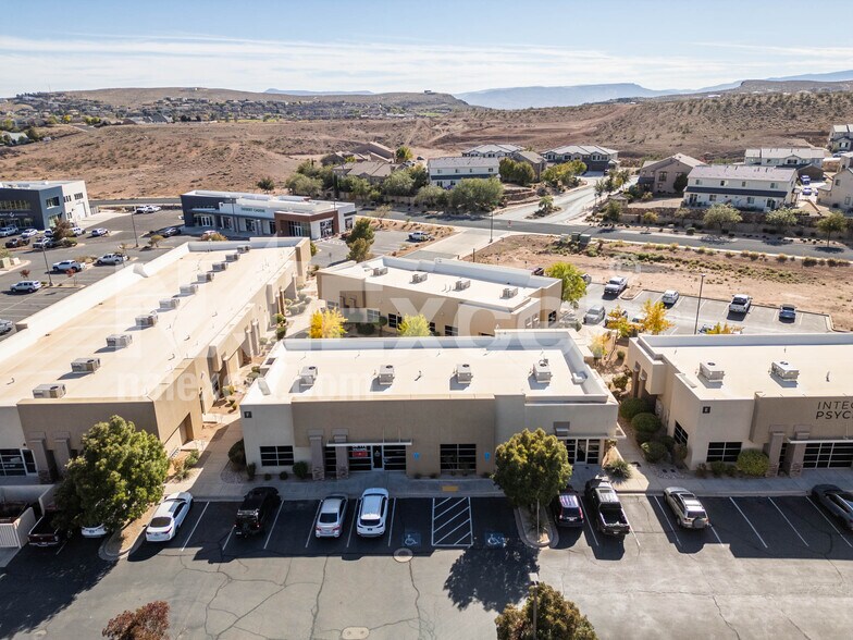 More Photos Of 1664 S Dixie Dr, Saint George Office For Sale