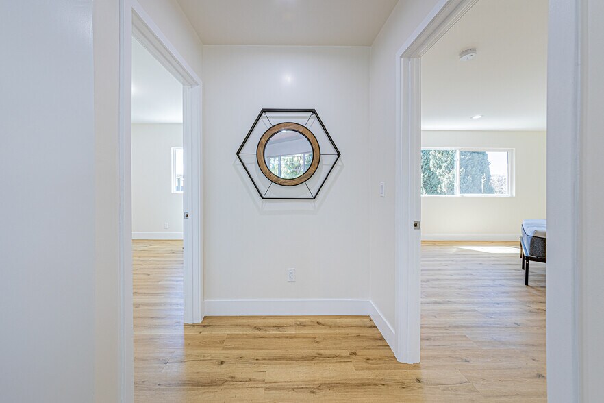 More Photos Of 5633 La Mirada Ave, Los Angeles Apartments For Sale