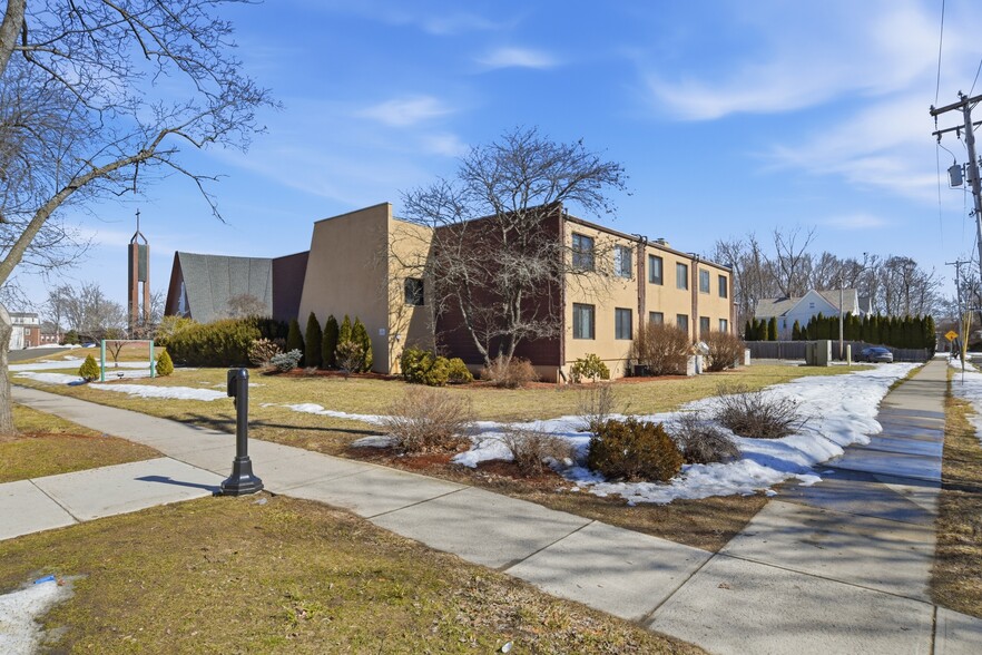 More Photos Of 66 Broad St, Westfield Skilled Nursing Facility For Sale