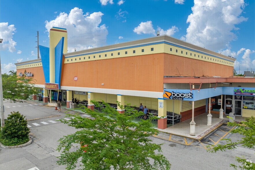 Primary Photo Of 4646-4698 NW 183rd St, Miami Gardens Unknown For Lease