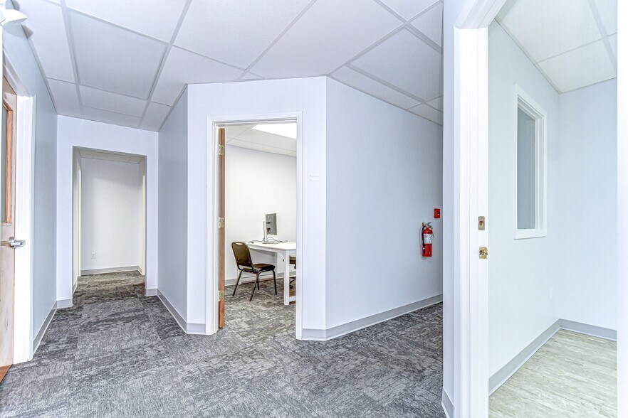 More Photos Of 10770 N 46th, Tampa Medical For Lease