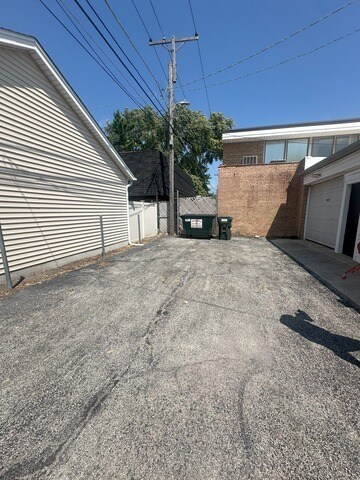 More Photos Of 10448 Kedzie, Chicago Office For Lease