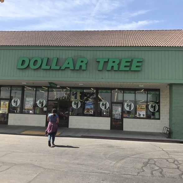 More Photos Of 2351-2445 Highway 46, Wasco General Retail For Lease