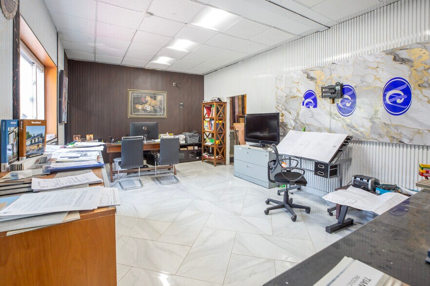 More Photos Of 15 N White St, Poughkeepsie Warehouse For Sale