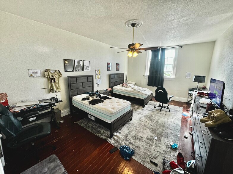 More Photos Of 1507 Prince St, Berkeley Apartments For Sale