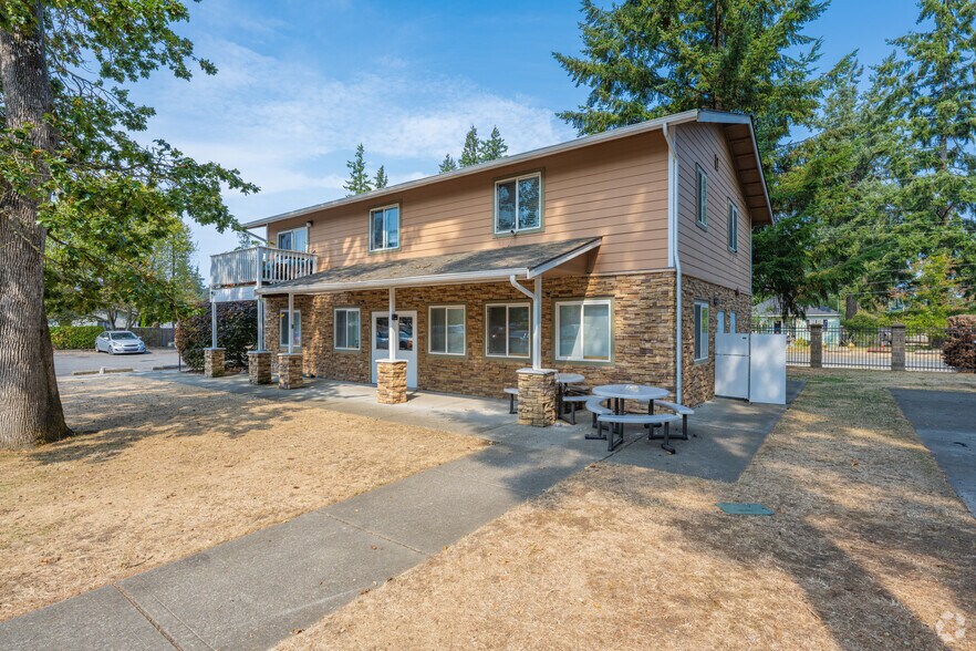 Primary Photo Of 1756 106th St S, Tacoma Apartments For Sale