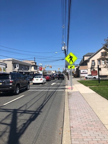 More Photos Of 82-84 Newark Pompton Tpke, Little Falls Storefront Retail Residential For Sale