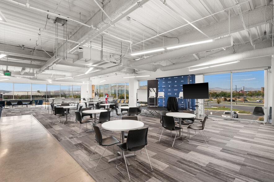 More Photos Of 2000 W Ashton Blvd, Lehi Office For Lease