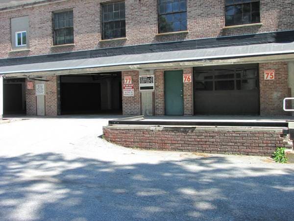 More Photos Of 3199 Albany Post Rd, Buchanan Warehouse For Lease