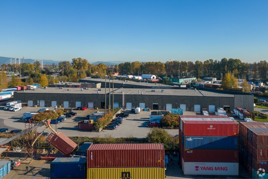 More Photos Of 1225 Kingsway Ave, Port Coquitlam Warehouse For Sale