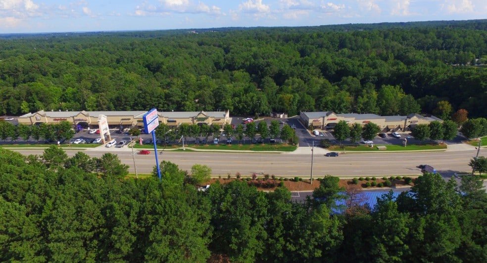 More Photos Of 6880 Douglas Blvd, Douglasville General Retail For Lease