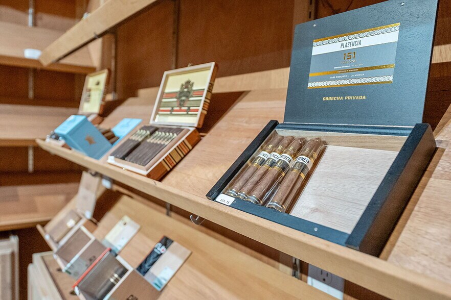 More Photos Of 12507 Pauls Valley Rd, Austin Unknown For Lease