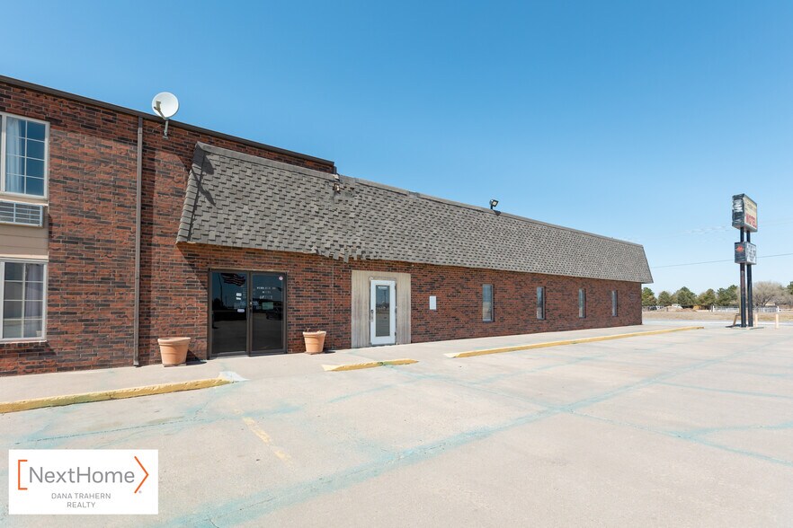 More Photos Of 2093 W Oklahoma Ave, Ulysses Hotel For Sale