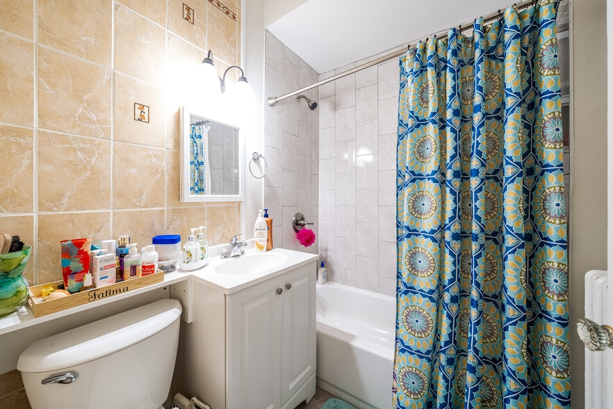 More Photos Of 48 8th Ave, Passaic Apartments For Sale