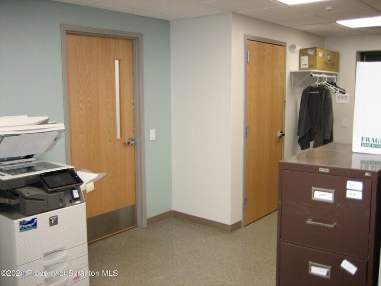 More Photos Of 316 Main St, Dickson City Medical For Sale