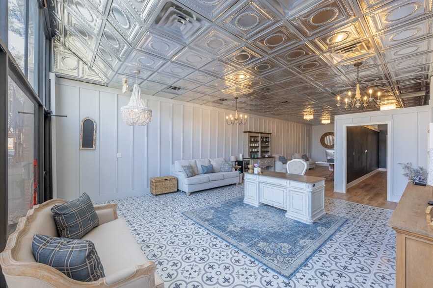 More Photos Of 119 W Gordon St, Thomaston Storefront Retail Office For Sale