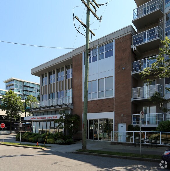 More Photos Of 2233 Burrard St, Vancouver Office For Sale
