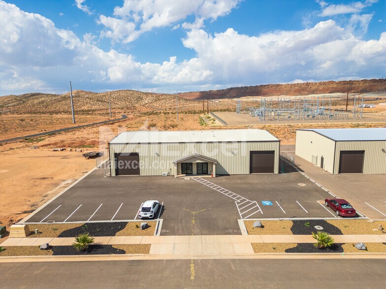 More Photos Of 1164 Regional Pk rd, Hurricane Industrial For Sale