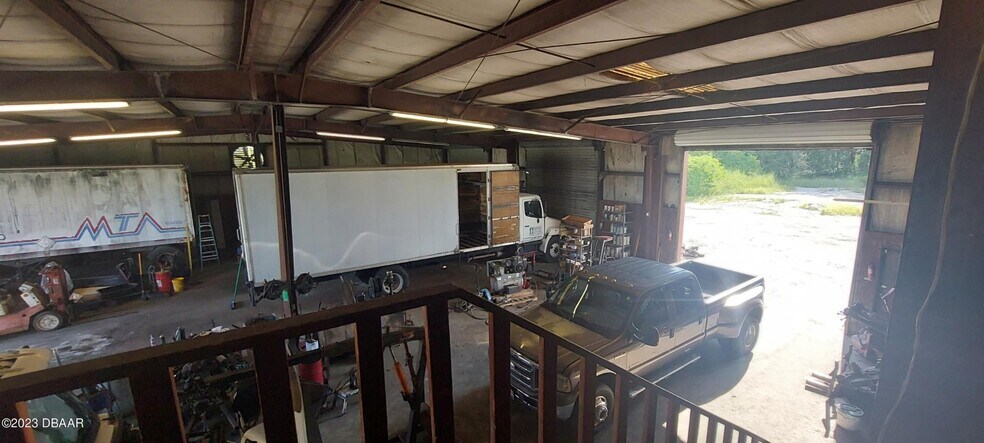 More Photos Of 21628 Fl-46, Mount Dora Warehouse For Sale