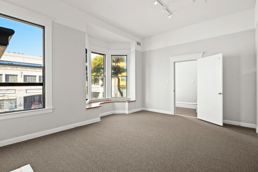More Photos Of 1732-1736 Divisadero St, San Francisco Storefront Retail Office For Lease