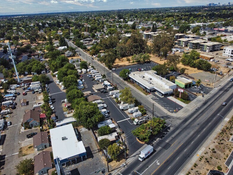 More Photos Of 5800 Stockton Blvd, Sacramento Manufactured Housing Mobile Home Park For Sale