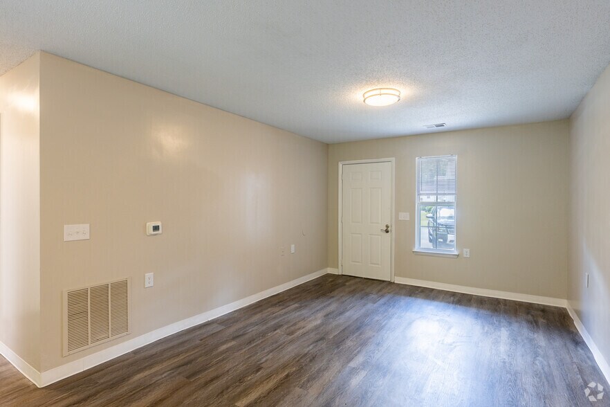 More Photos Of 201 Forest Pine Rd, Franklin Apartments For Sale