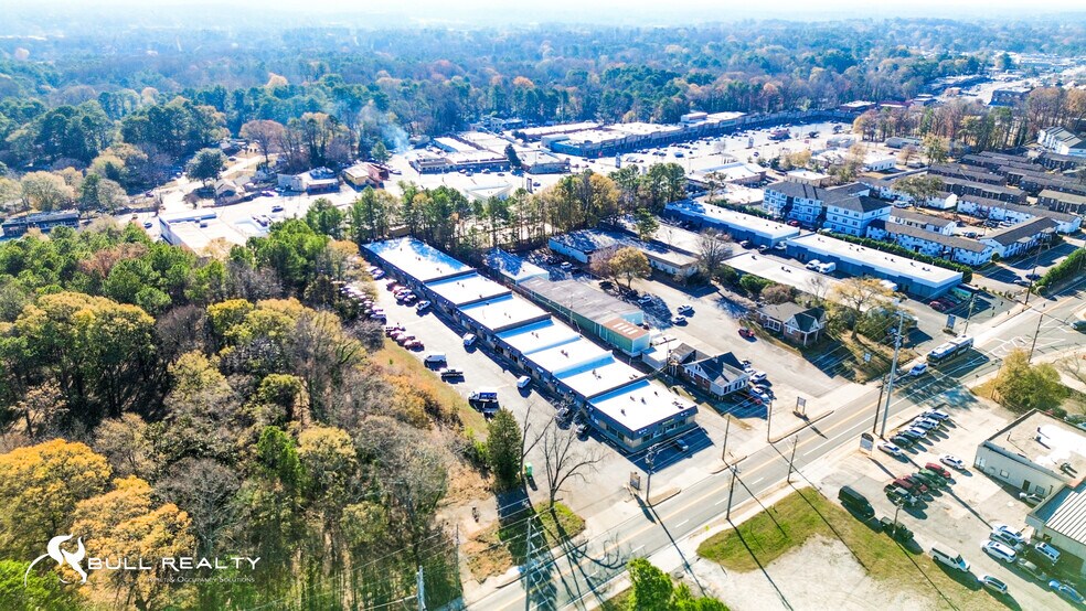 More Photos Of 5891 New Peachtree Rd, Doraville Warehouse For Lease