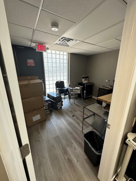 More Photos Of 1190 E Twelve Mile Rd, Madison Heights Medical For Sale