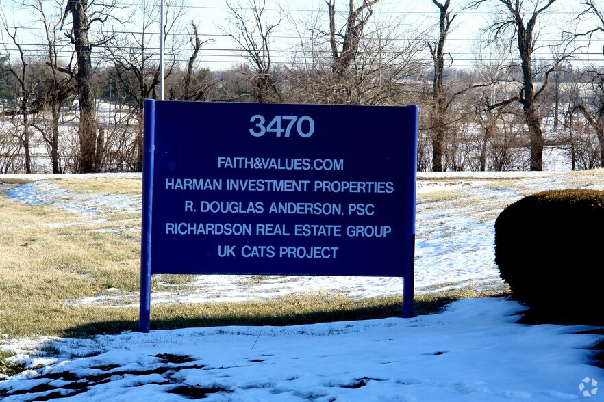 More Photos Of 3470 Blazer Pky, Lexington Hospital For Lease