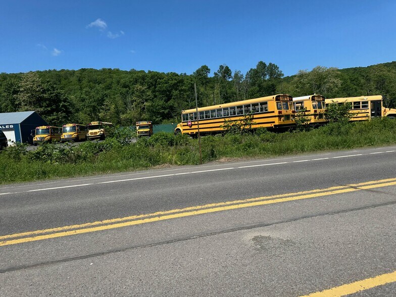 More Photos Of 1357 Main St, New Milford Land For Lease