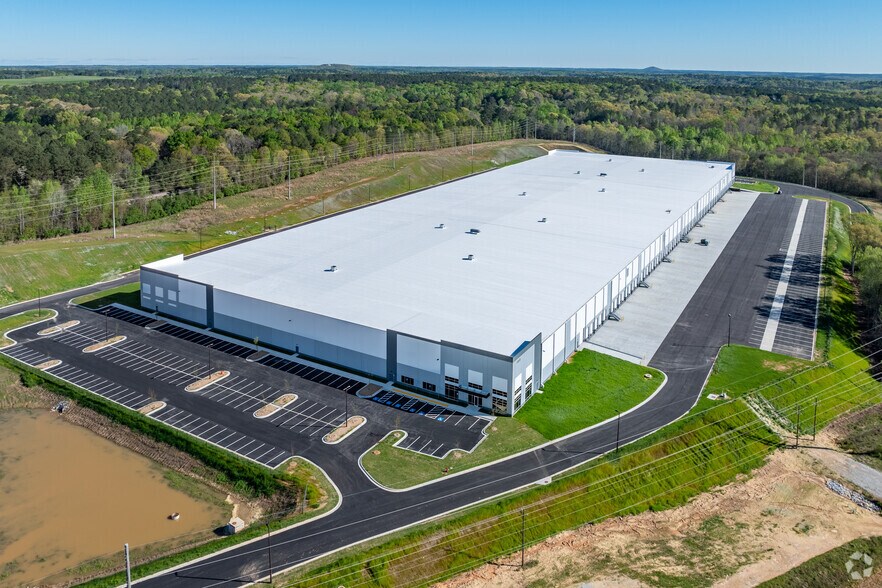More Photos Of 10835 Hazelbrand Rd, Covington Distribution For Lease
