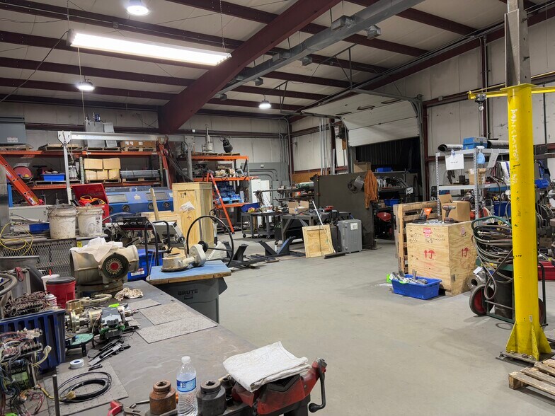 More Photos Of 115 Leonard Dr, Groton Service For Lease