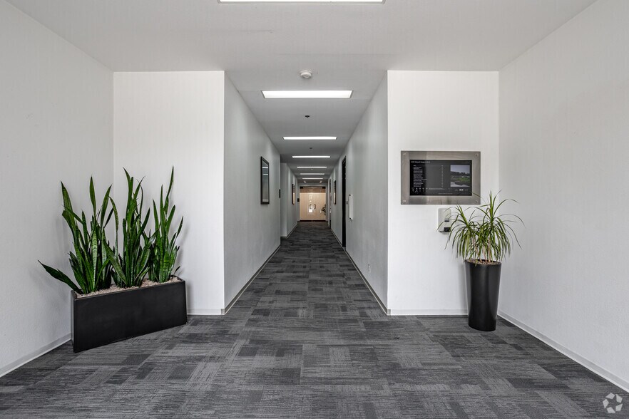 More Photos Of 2930 Inland Empire Blvd, Ontario Unknown For Lease