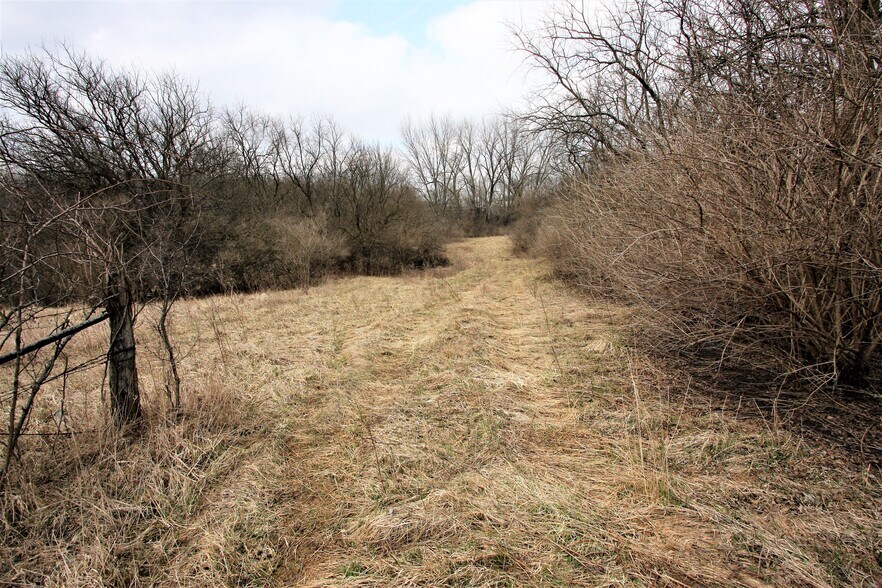More Photos Of Starved Rock Regional Gtwy, LaSalle Land For Sale