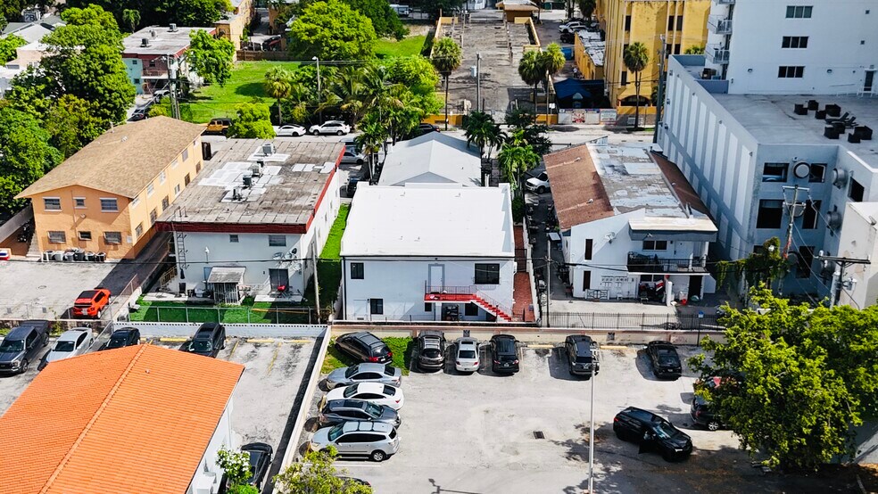 More Photos Of 1234 SW 4th St, Miami Apartments For Sale