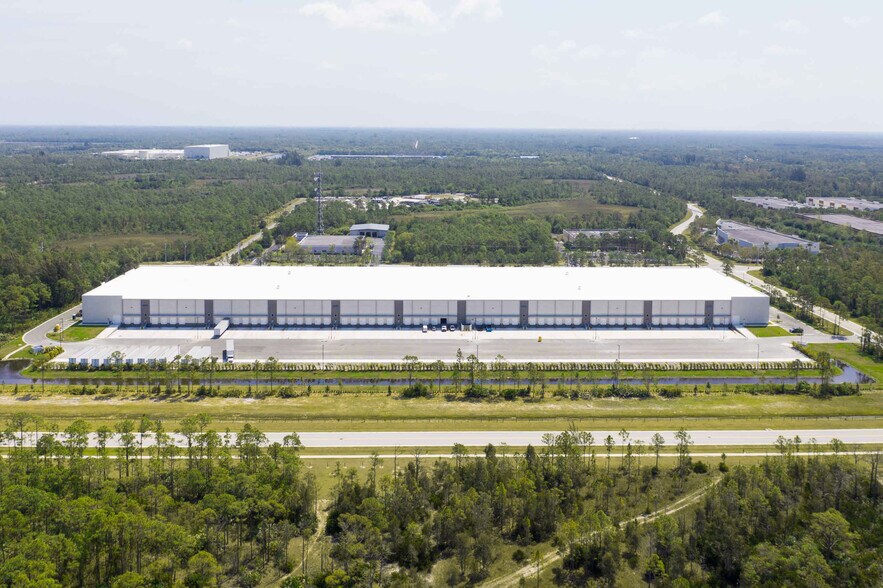 More Photos Of 15335 Park Of Commerce Blvd, Jupiter Warehouse For Lease