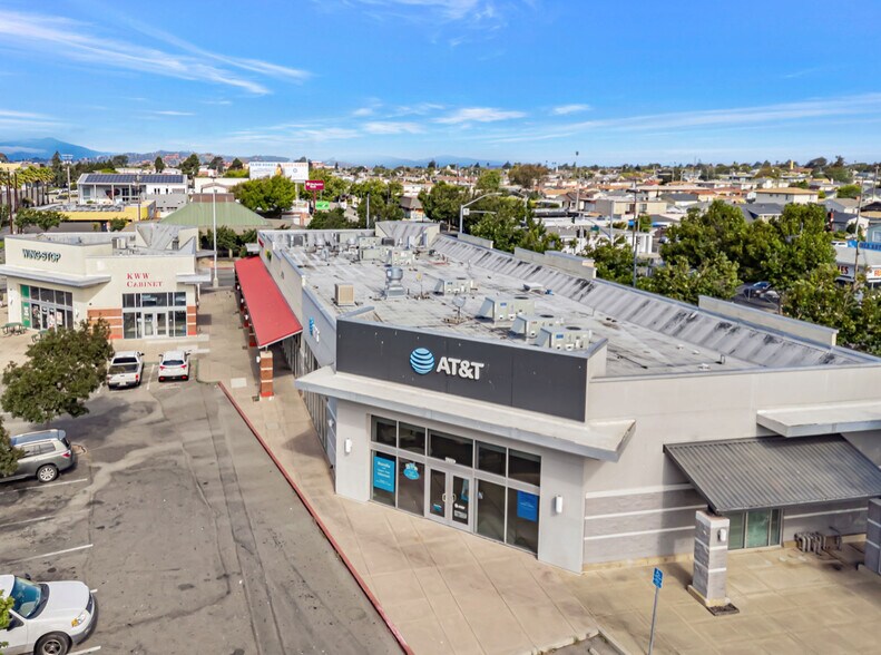 Primary Photo Of , Richmond General Retail For Sale