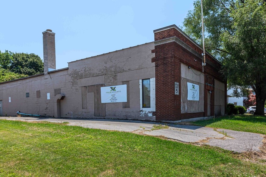 More Photos Of 4322 Lake Ave, Rochester Freestanding For Sale