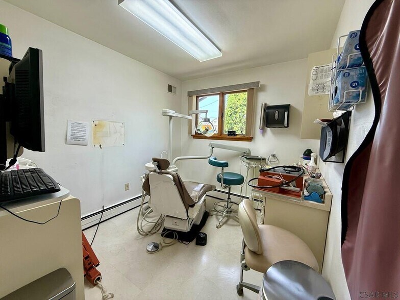 More Photos Of 571 Cypress Ave, Johnstown Medical For Sale
