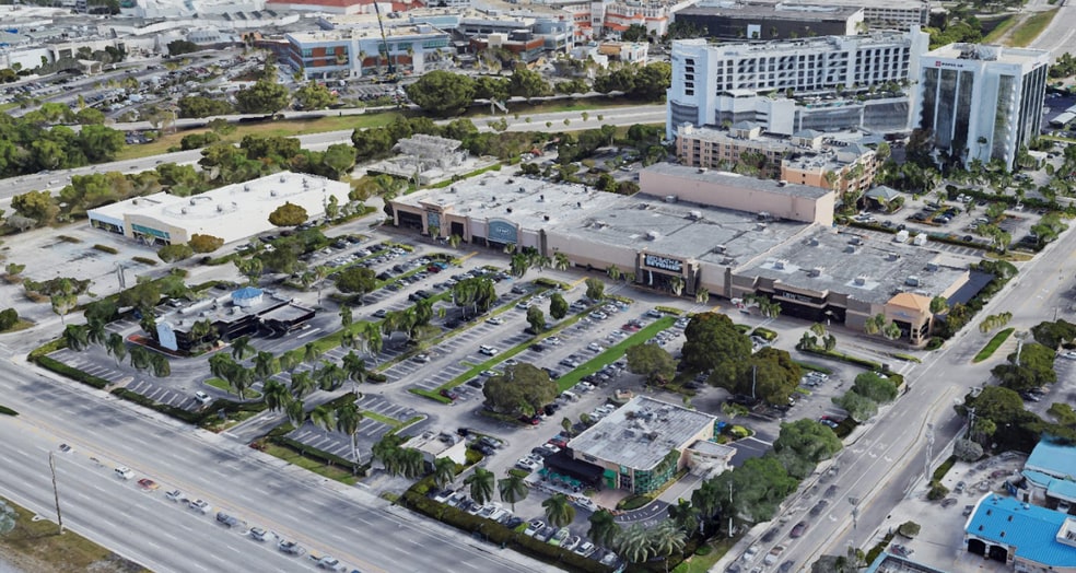 More Photos Of 19101-19275 Biscayne Blvd, Aventura Restaurant For Lease