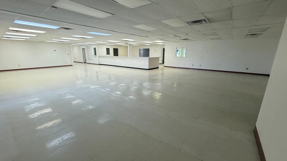 More Photos Of 1718 S 28th Ave, Edinburg Warehouse For Lease