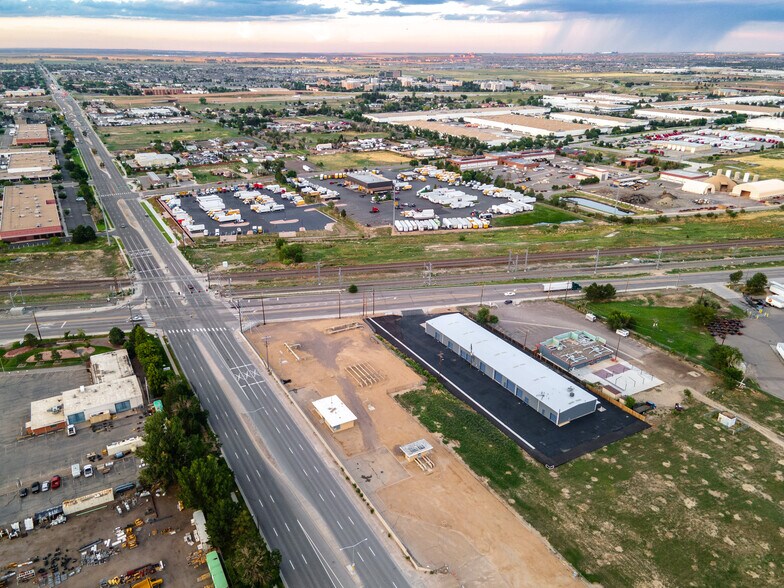 More Photos Of 15370 E Smith Rd, Aurora Warehouse For Lease