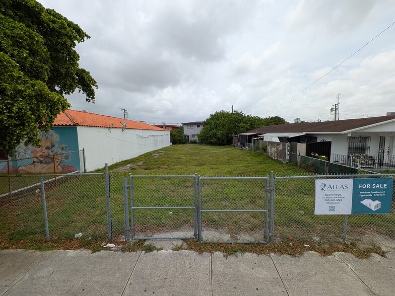 More Photos Of 33 W 3rd St, Hialeah Land For Sale