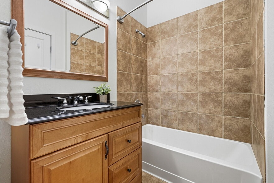 More Photos Of 4645 N Broadway St, Boulder Storefront Retail Residential For Sale