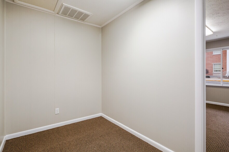 More Photos Of Hwy 50 or Tipton Street, Seymour Office For Sale