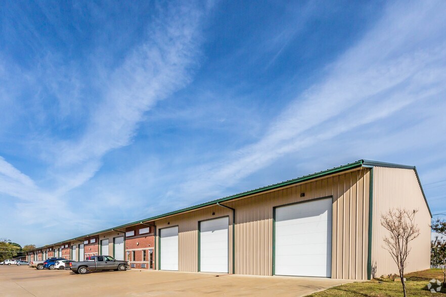 More Photos Of 600 S German Ln, Conway Warehouse For Lease